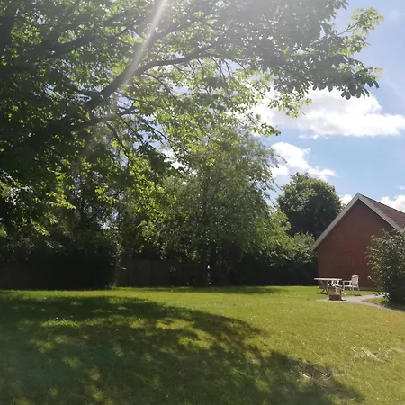 5 Minute Walk To Lego House - N3 - With Private Bathroom Apartment